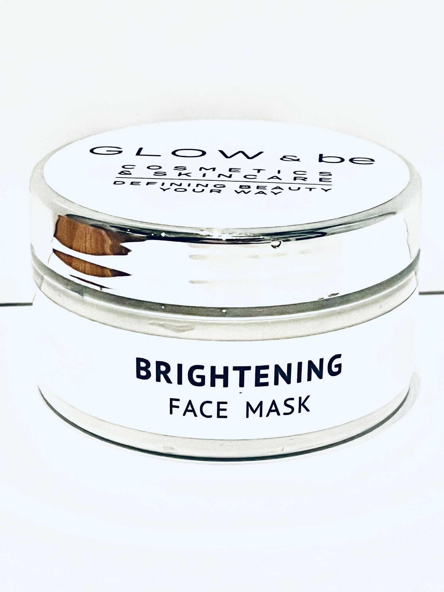 Brightening face mask