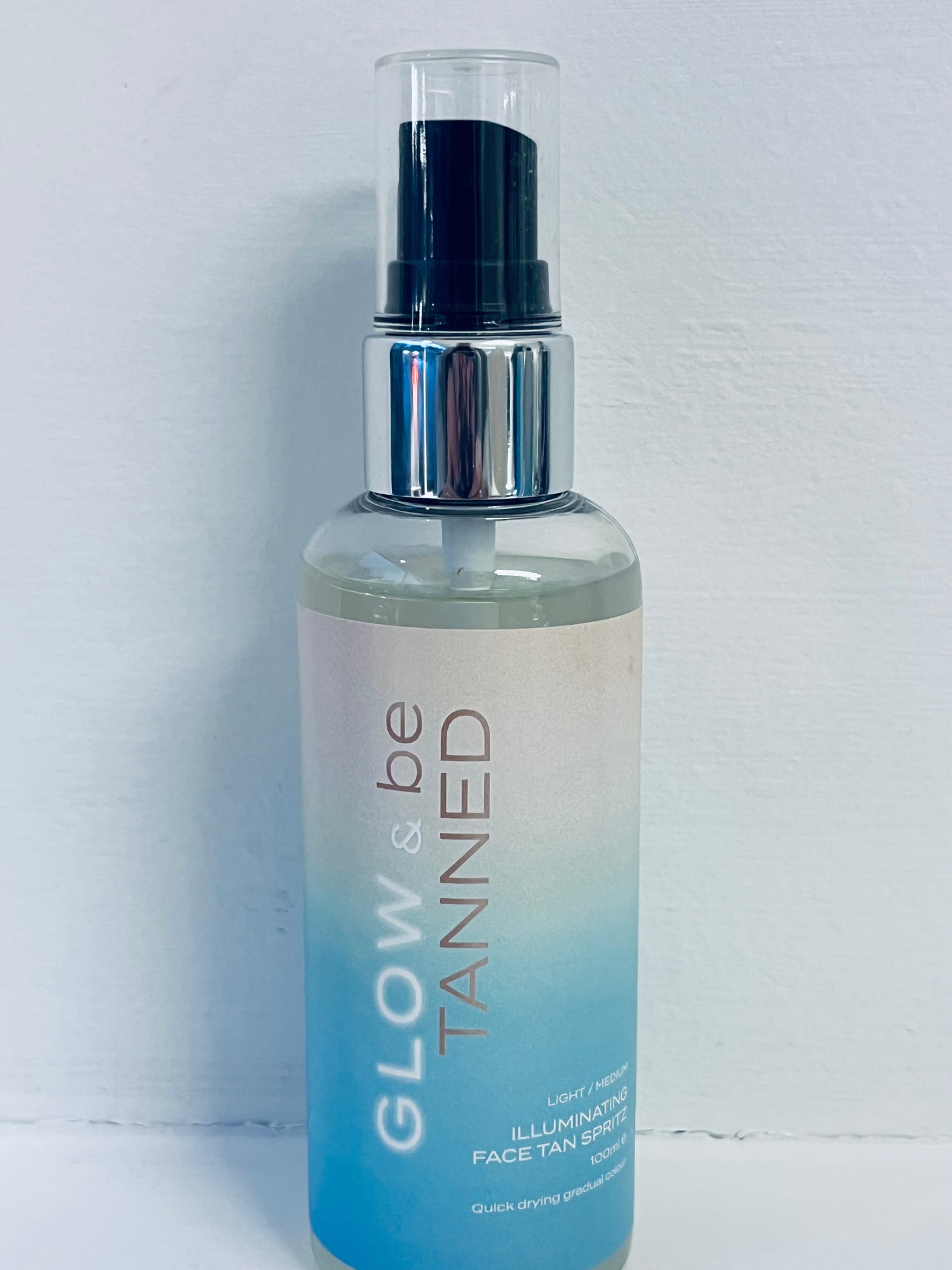 Illuminating Face Tan Spritz